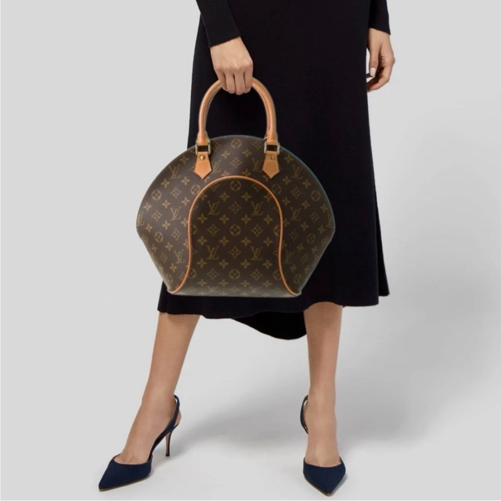 Authentic Louis Vuitton vintage ellipse large Bag